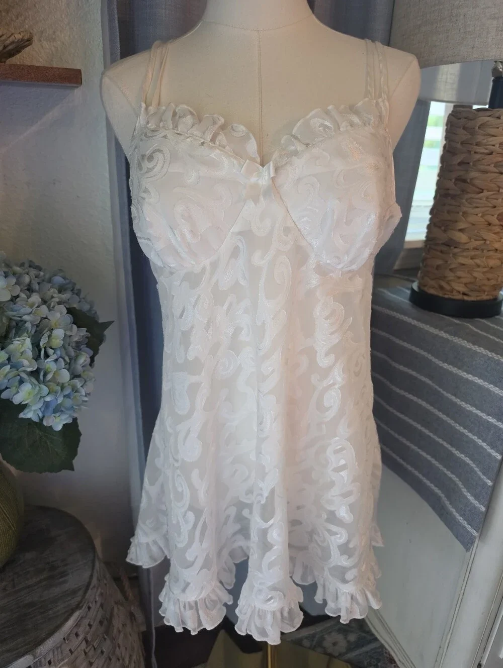 Vintage Lingrie White